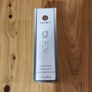 Neora Age IQ Night Cream – NEW- still Sealed in plastic wrapping.